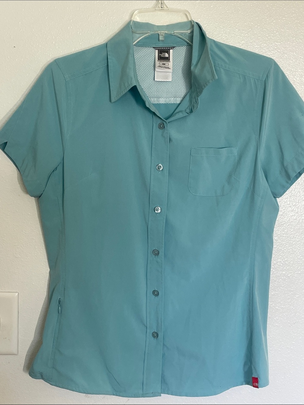 The North Face Women's Teal Short-Sleeve Button-Front Shirt - Teal